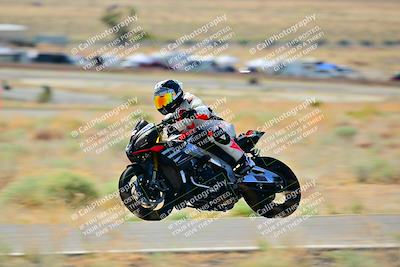 media/Apr-13-2025-TrackXperience (Sun) [[fb1ef998a6]]/Level 2 (Intermediate)/Turn 6 (Session 2)/